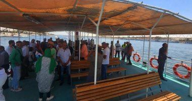 10 صور ترصد عمل المعديات النيلية الجديدة "الأقصر 1 و 2" بين الشرق والغرب