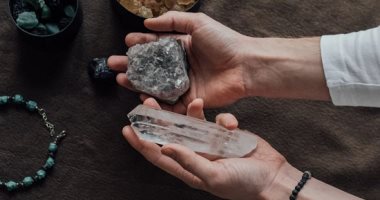 نيوز برو : 
                                            بتهدى الأعصاب وتقلل التوتر.. 6 أحجار كريمة مناسبة لفصل الصيف
                                        