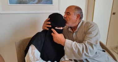 الرابعة جمهوريا بالثانوية الأزهرية من ذوى البصيرة: هدفى كلية علوم القرآن الوالد يقبل رأس نجلته