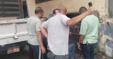 الجيزة: الدفع بمحولات كهربائية مؤقتة لإنارة المناطق المتأثرة لحين عودة التيار