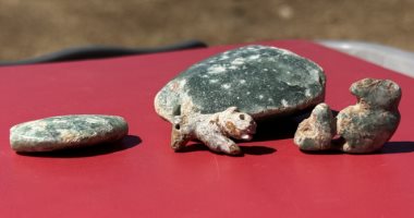 اكتشاف قطع أثرية يعود تاريخها إلى 10 آلاف عام في تركيا