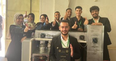 طلاب كلية التكنولوجيا والتعليم بجامعة بنى سويف ينفذون مشروع نظام أوتوماتيكى لإدارة صوامع تخزين وتفريغ الحبوب الزراعية باستخدام plc.. الطلاب: يقلل الفاقد الناتج عن التدخل البشرى ويوفر الوقت والجهد.. صور مشروع نظام أوتوماتيكي لإدارة صوامع تخزين وتفريغ االحبوب