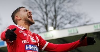 رسميا.. عمر فرج يعود إلى الزمالك بعد انتهاء إعارته فى السويد عمر فرج