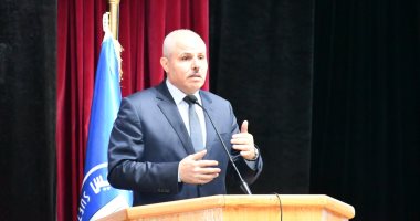 860 باحثا من 19 جامعة يتنافسون على 30 جائزة فى جامعة قناة السويس