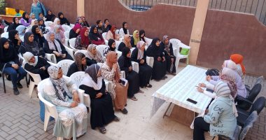 نائب محافظ القليوبية تشارك بحملة طرق الأبواب ضمن مبادرة "معا بالوعى نحميها صوتك هيفرق"