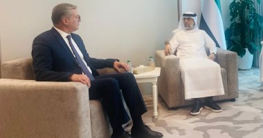 وزير البترول يلتقى بوزير الطاقة الاماراتى بأبو ظبي