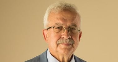 وكيل نقابة الأطباء: رحلة الطبيب العلمية شاقة ويحتاج 15 عاما لبدء حياته المهنية الدكتور جمال عميرة، وكيل النقابة العامة للأطباء