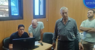 نائب محافظ الدقهلية يتفقد غرفة عمليات شركة مياه الشرب لمتابعة شكاوي المواطنين