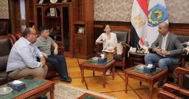 رئيس جامعة دمنهور يستقبل وفد جامعة شاندونج الصينية