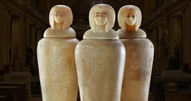 مقتنيات المتحف المصرى.. ثلاث أوعية كانوبية للملكة لكيا أوعية كانوبية