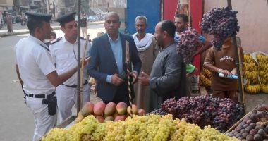 ضبط وتحرير 100 مخالفة فى حملة مرافق وإشغالات بحى غرب سوهاج جانب من الحملات