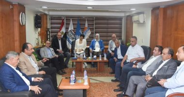 وزير قطاع الأعمال العام ومحافظ الإسكندرية يتفقدان منطقة المعمورة للتطوير السياحى