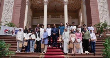 الجامعة البريطانية تكرم أوائل الثانوية العامة وتوافق على منح لـ 15 طالبا منهم