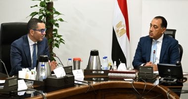 رئيس الوزراء يتابع مع وزير الاستثمار جهود تطوير منظومة الإفراج الجمركى رئيس الوزراء خلال الاجتماع