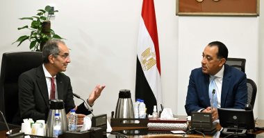 رئيس الوزراء يلتقى وزير الاتصالات لمتابعة عدد من ملفات عمل الوزارة رئيس الوزراء خلال الاجتماع