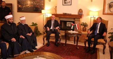 سفير مصر برام الله يستقبل وفدًا من رجال الدين الفلسطينيين دعمًا للموقف المصرى سفير مصر برام الله يستقبل وفدًا من رجال الدين الفلسطينيين