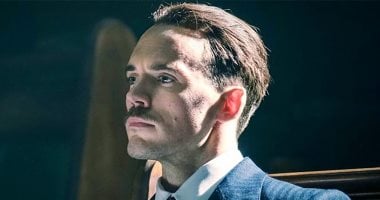 سام كلافلين ينفى مشاركته في فيلم The Immortal Man الجديد سام كلافلين
