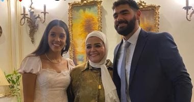نيوز برو : 
                                            خطوبة عبد الرحمن حميد حارس يد الأهلي على زينة العلمى لاعبة الطائرة
                                        