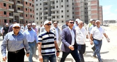 نيوز برو : 
                                            وزير الإسكان يتفقد وحدات المبادرة الرئاسية 