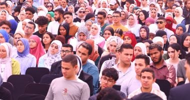 مهارات تبحث عنها الشركات.. وزارة التضامن تكشف تفاصيل احتياجات سوق العمل 2030 جانب من جلسات وزارة التضامن بالجامعات
