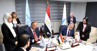 قومي حقوق الإنسان يوقع بروتوكول تعاون مع الجهاز المركزى للتعبئة والإحصاء