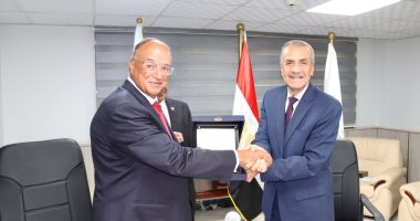 جهاز الإحصاء يوقع بروتوكولا مع قومي حقوق الإنسان لدعم مسيرة المجلس