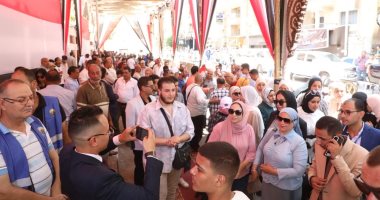 استمرار التوافد مع توقف التصويت ساعة للراحة فى انتخابات مجلس الشيوخ بـ 6 أكتوبر