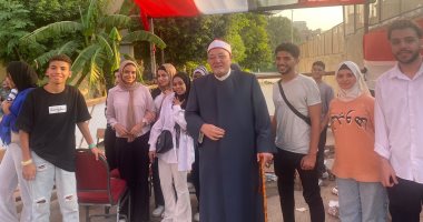 خالد الجندي يدلي بصوته فى انتخابات الشيوخ 2025 بمدينة 6 أكتوبر