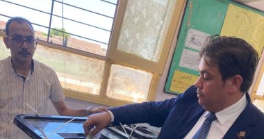 مرشح "المصري الديمقراطي" بالقائمة يدلي بصوته في انتخابات الشيوخ بسوهاج