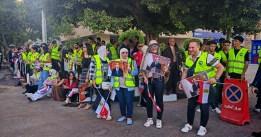  المواطنين أمام اللجان الانتخابية