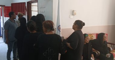 بدء توافد الناخبين على لجان انتخابات مجلس الشيوخ بقنا.. صور