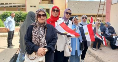 إقبال كثيف للسيدات على اللجان بالشرقية