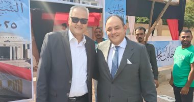 المهندس أحمد سمير وزير الصناعة الأسبق يدلى بصوته فى انتخابات الشيوخ