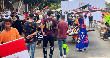 أجواء احتفالية أمام لجان انتخابات مجلس الشيوخ 