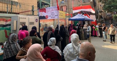 إقبال وحشود كبيرة من الناخبين