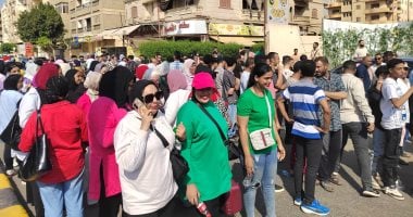 انزل شارك.. إقبال كبير من المواطنين للتصويت فى انتخابات مجلس الشيوخ 2025 بلجان مدينة 6 أكتوبر.. الأمين العام لمجلس الشيوخ يوجه المواطنين بالمشاركة والنزول.. والنائب مصطفى بكرى: المشاركة السياسية واجب وطنى.. صور انتخابات مجلس الشيوخ
