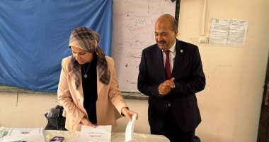 رئيس اللجنة العامة بالشرقية يتفقد لجان العاشر من رمضان ويتابع سير الانتخابات