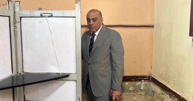 أمين تنظيم حزب الجبهة الوطنية بالجيزة يدلى بصوته بمركز البدرشين