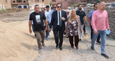 محافظ المنوفية يتفقد مجمع مدارس البتانون الجديد .. صور جانب من الجولة