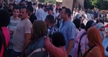 زحام كبير من الأهالى على لجان الانتخابات بكفر الشيخ بعد انكسار الموجة الحارة