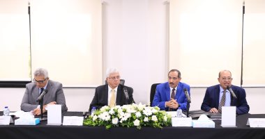 اجتماع المجلس الأعلى لشؤون المعاهد العالية الخاصة