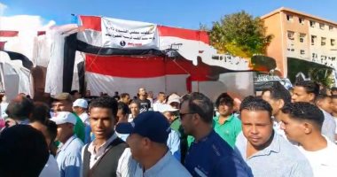 توافد مكثف على لجان بالغردقة فى اليوم الثانى لانتخابات مجلس الشيوخ