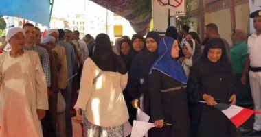 توافد الناخبين على لجان الاقتراع بالأقصر فى اليوم الثاني لانتخابات الشيوخ
