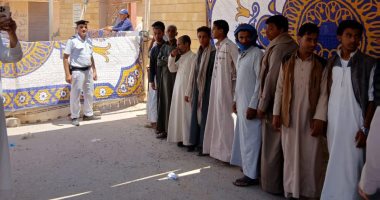 توافد الناخبين على لجان الاقتراع بمطروح فى اليوم الثانى لانتخابات الشيوخ