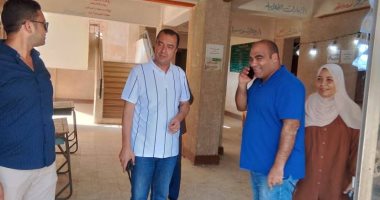 رئيس مدينة منوف يتابع سير العملية الانتخابية بلجان شبرا بلولة والحامول
