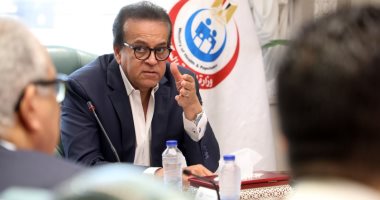 وزير الصحة يعلن توافر مخزون آمن من الأدوية بجميع المنشآت التابعة للوزارة الدكتور خالد عبدالغفار