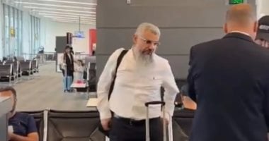 بعد سجنه 19 عاما فى السجون الأمريكية.. حميدان التركى يصل السعودية وصول المواطن السعودى حميدان التركى الرياض