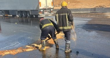 انقلاب سيارة فنطاس محملة بـ35 طن "جاز" بطريق السويس الصحراوى.. صور انقلاب سيارة فنطاس محملة بـ35 طن "جاز"