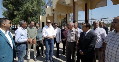 رئيس جامعة دمنهور يتفقد تجهيزات الجامعة الأهلية استعدادا للعام الدراسي الجديد