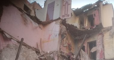 انهيار منزل من 3 طوابق خالى من السكان فى عين شمس.. صور انهيار منزل من 3 طوابق خالى من السكان فى عين شمس